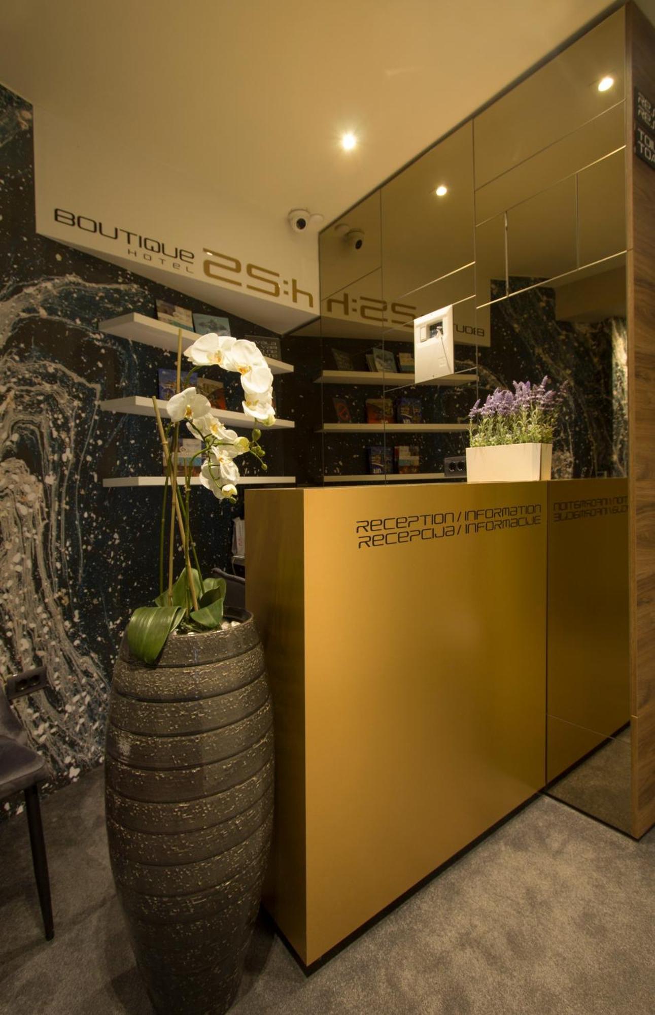 Boutique 25H By Eva Stay 018 Ni Exteriör bild